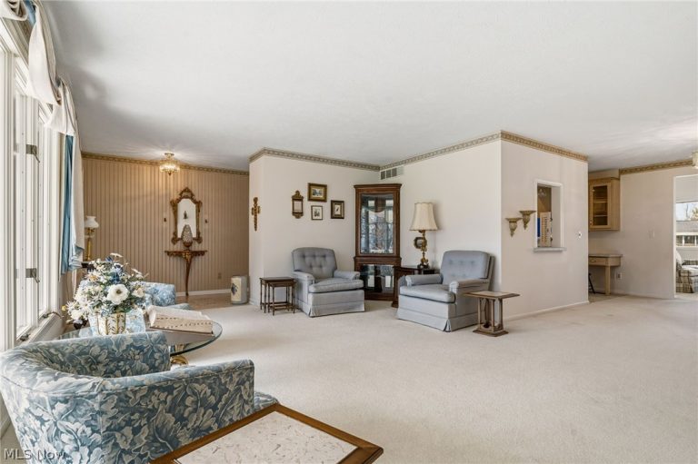 1520 Greenbriar Drive, Ashland, OH - Photo 3