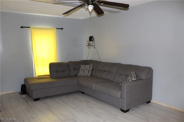 124 32nd Street, Lorain, OH - Photo 3