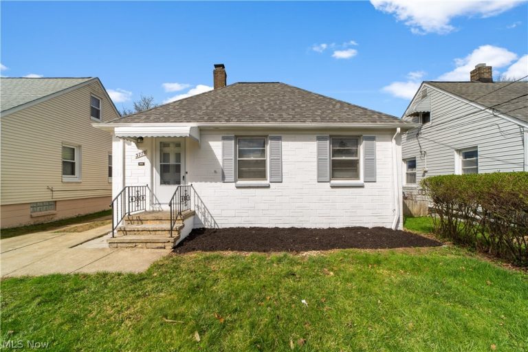 3778 Highland Road, Cleveland, OH, 44111