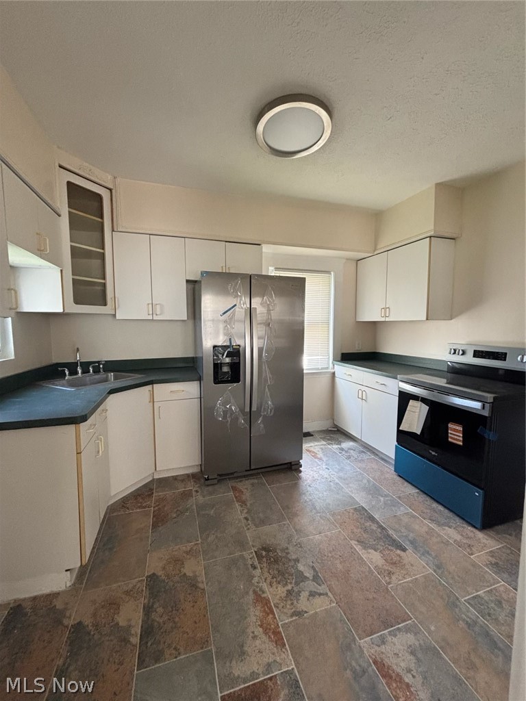 3120 Saratoga Avenue, Cleveland, OH - Photo 4