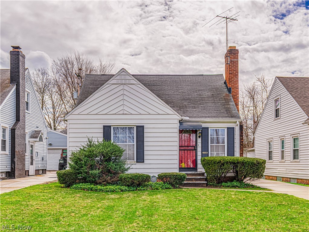 15606 Scottsdale Boulevard, Shaker Heights, OH