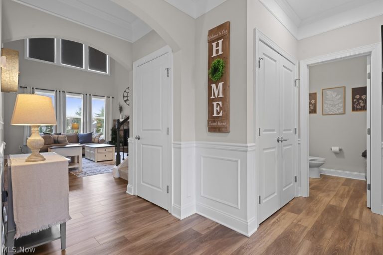 1316 Skyland Falls Boulevard, Hinckley, OH - Photo 4