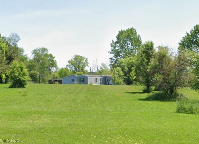 5890 Bandy Road, Homeworth, OH, 44634