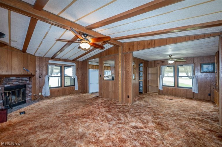 46 Sycamore, Olmsted Twp, OH - Photo 4