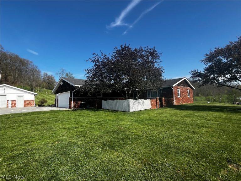 47666 Seneca Lake Road, Sarahsville, OH, 43779