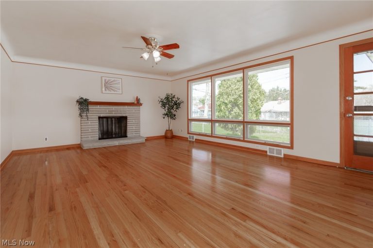 2784 Burden Drive, Parma, OH - Photo 2