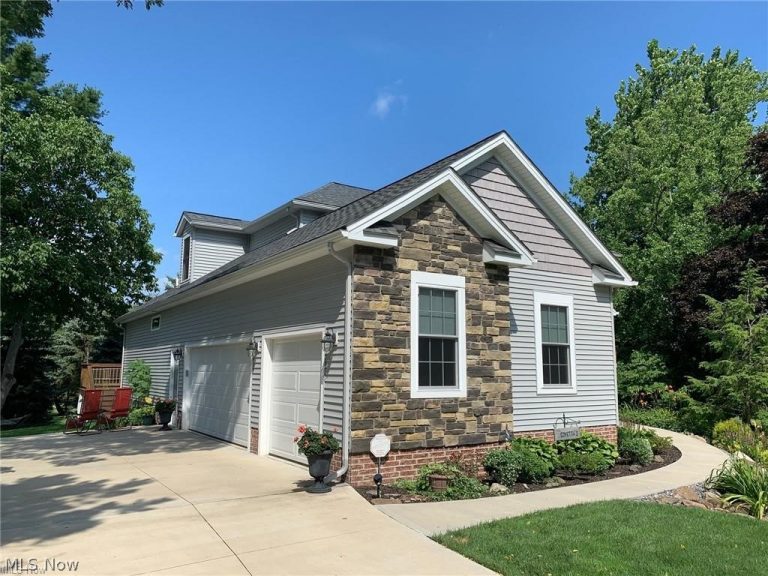 7640 Hopkins Road, Mentor, OH - Photo 4