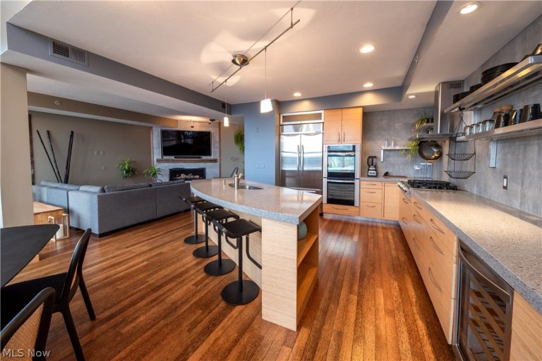 1237 Washington Avenue #1209, Cleveland, OH - Photo 4