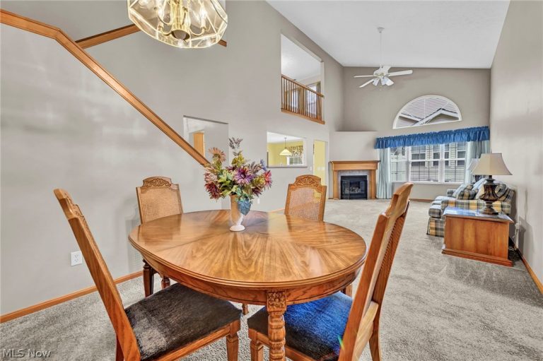 7596 Willow Woods Drive, North Olmsted, OH - Photo 3