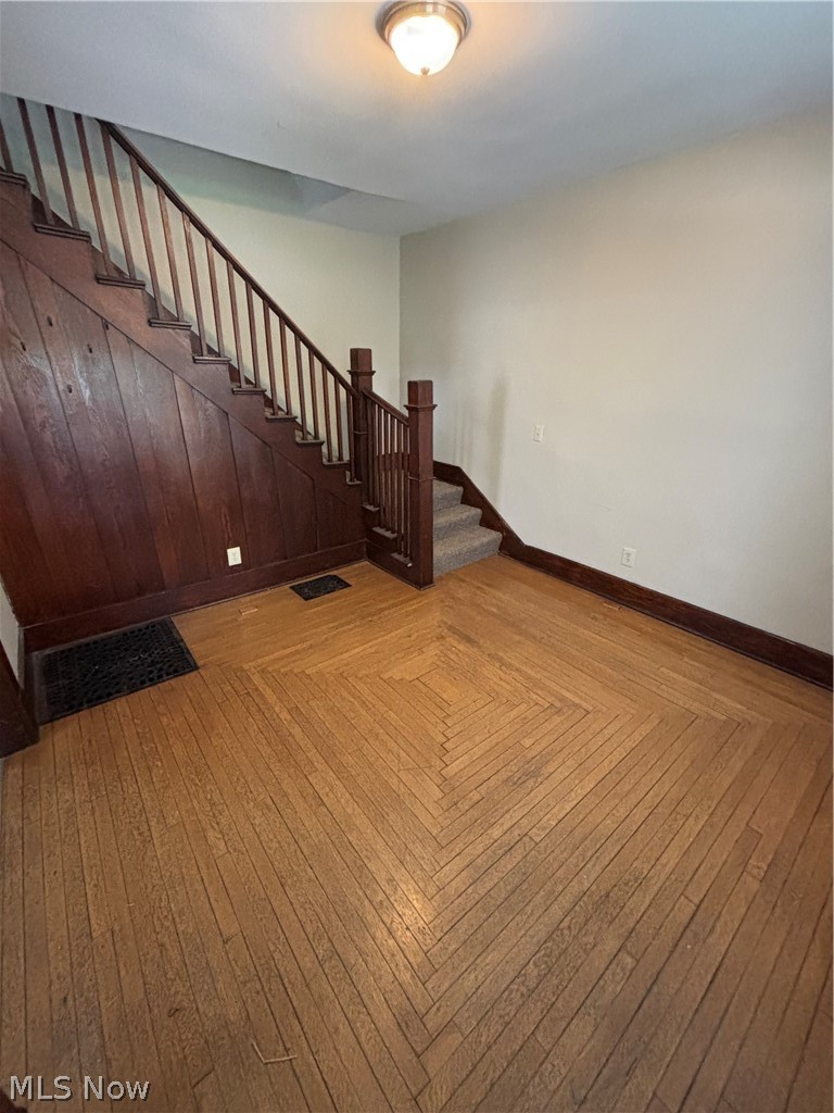 707 Locust Street, Coshocton, OH - Photo 3