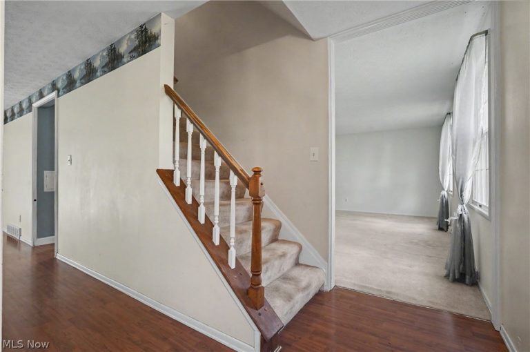 150 Atterbury Boulevard, Hudson, OH - Photo 3