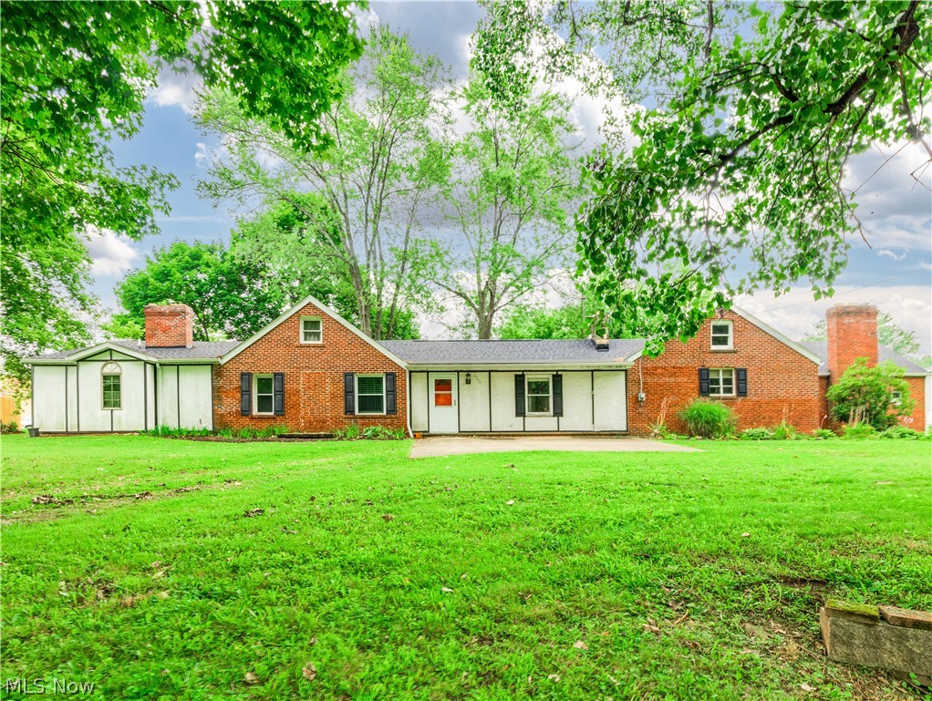 2740 Chelsea Drive, Akron, OH