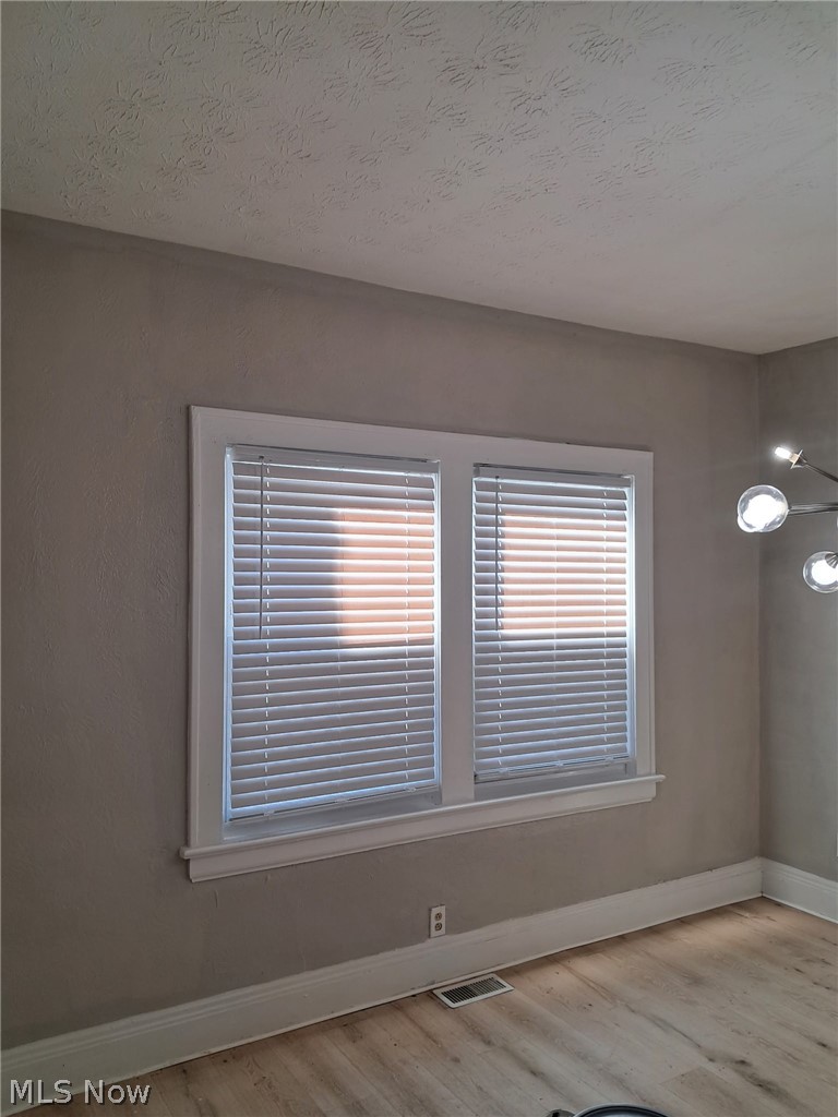 13509 Edgewood Avenue, Cleveland, OH - Photo 3