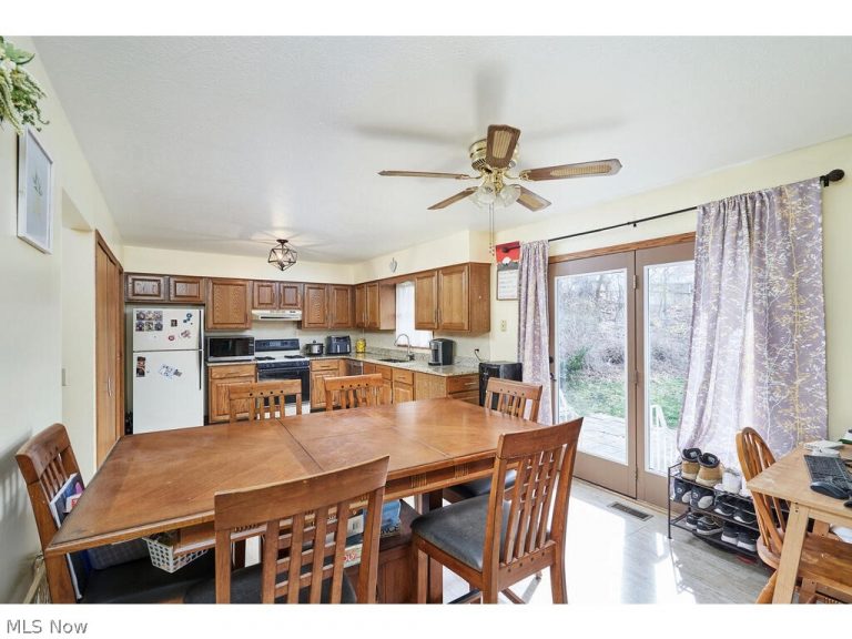 183 Mccadden Avenue, Massillon, OH - Photo 8