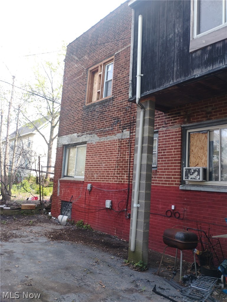 2617 111th Street, Cleveland, OH - Photo 4