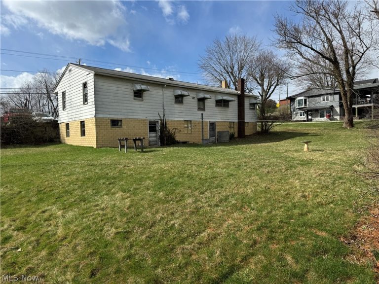 5488 Market Street, Millersburg, OH - Photo 3