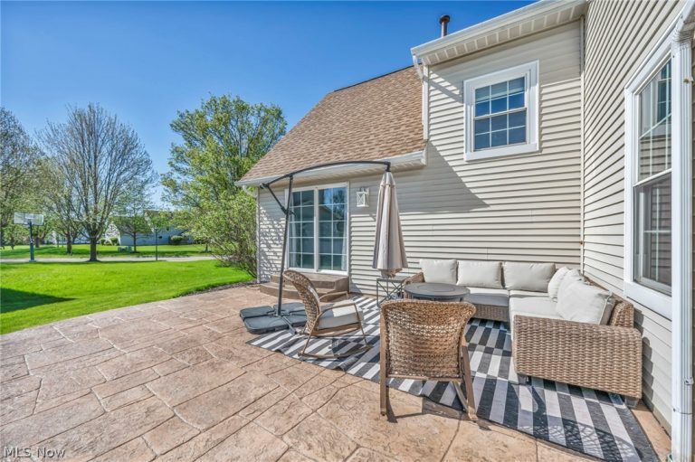 188 Sturbridge Drive, Medina, OH - Photo 6