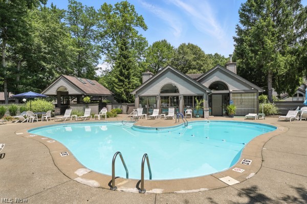 1163 Red Tail Hawk Court #1, Boardman, OH - Photo 2