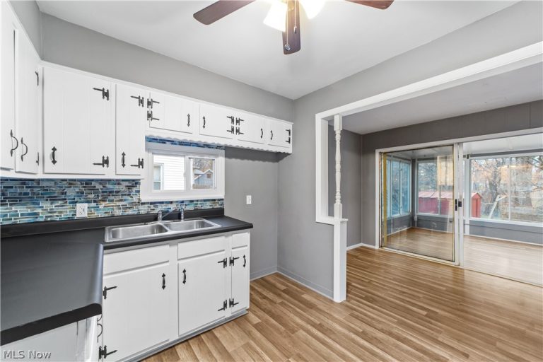 3810 Bader Avenue, Cleveland, OH - Photo 8