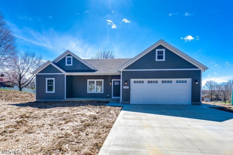 13969 Highview Drive, Dalton, OH, 44618