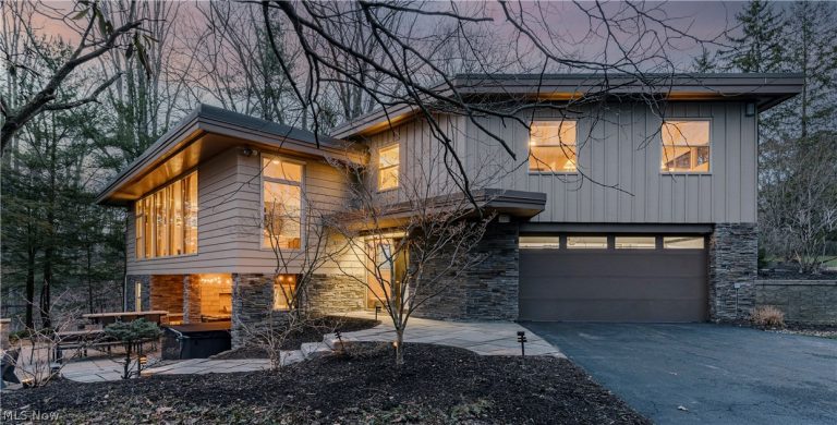 35 Skyline Drive, Moreland Hills, OH - Photo 3