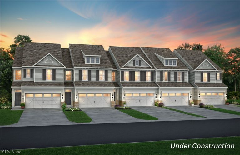 945-4 Memory Lane, Aurora, OH, 44202