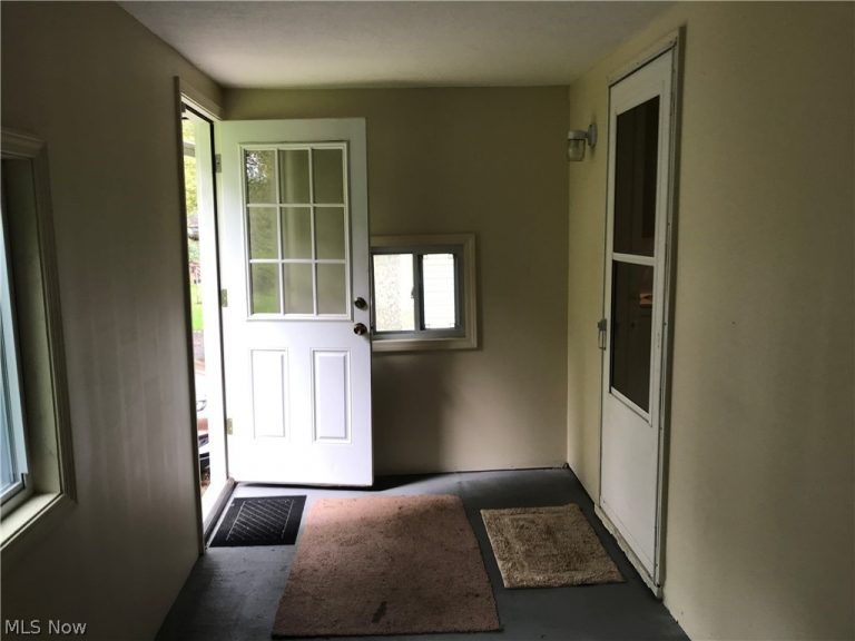 1214 Mckinley Avenue, Akron, OH - Photo 3