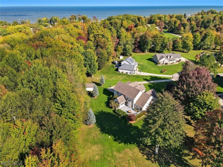 2928 Placid Pointe Road, Conneaut, OH - Photo 4