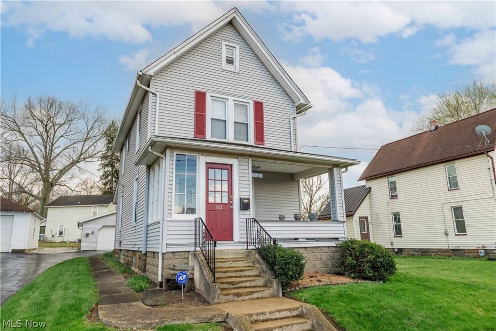 1521 Tremont Avenue, Massillon, OH