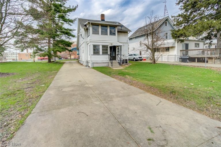 104 Columbus Street, Bedford, OH - Photo 4