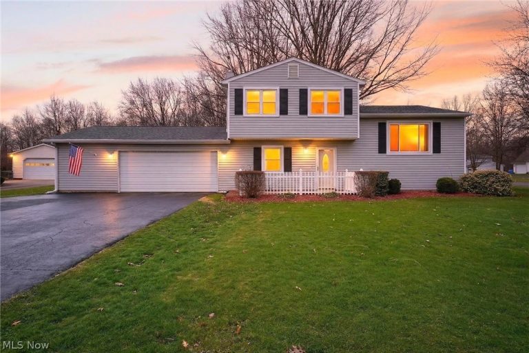 21 Leffingwell Drive, Orwell, OH, 44076