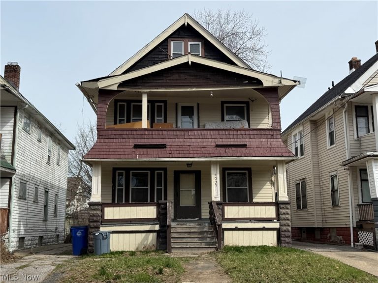 10001 Lamontier Avenue, Cleveland, OH, 44104