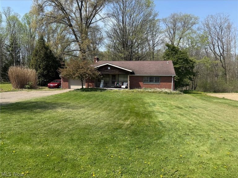 4101 Homeworth Road, Homeworth, OH - Photo 6