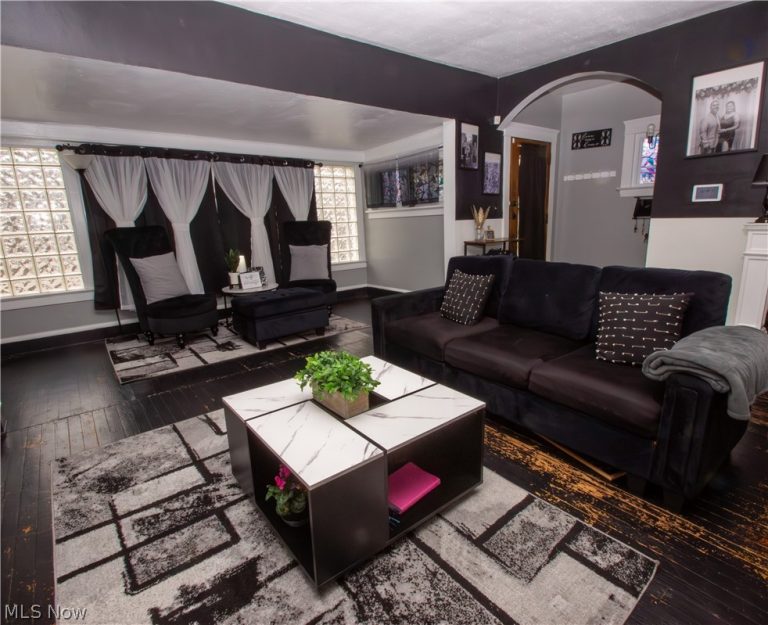 3425 Highview Avenue, Cleveland, OH - Photo 6