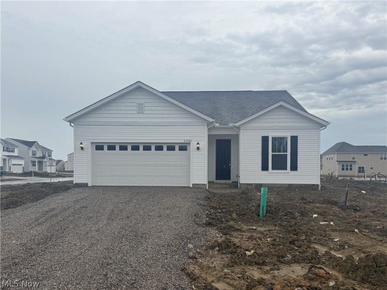 23706 Wally's Way, Columbia Station, OH, 44028