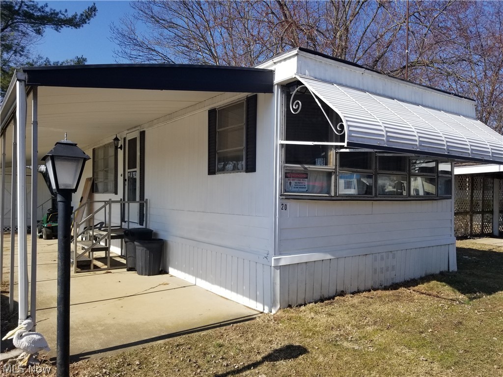 20 Cherokee Lane #20, Creston, OH