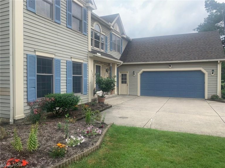 4386 Muirfield Way, Westlake, OH - Photo 3