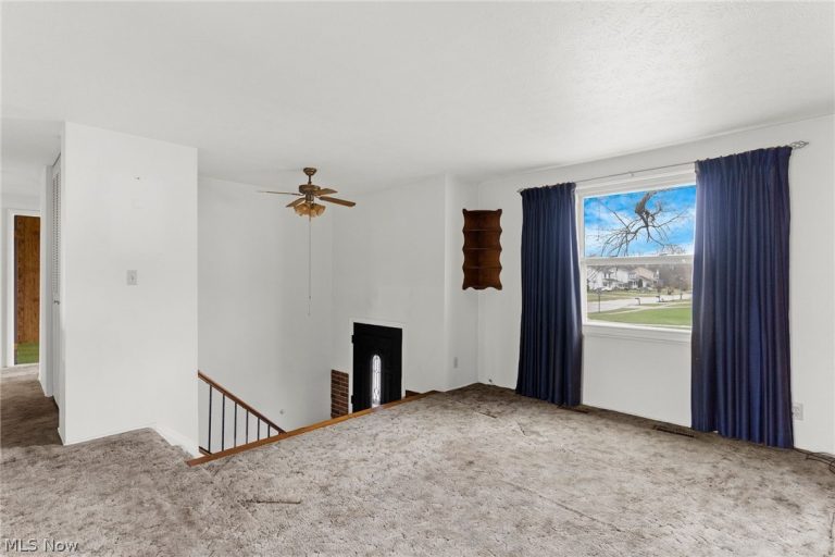 1077 Diamond Street, Ravenna, OH - Photo 6