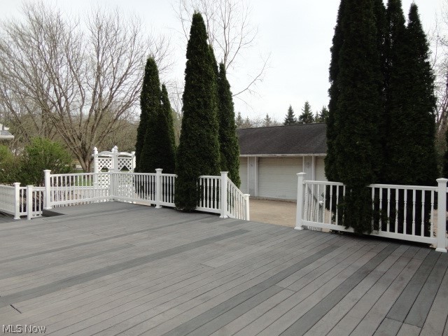 2252 Medina Line Road, Akron, OH - Photo 4