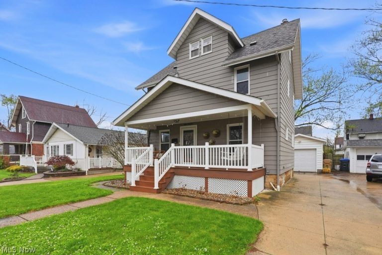 1642 10th Street, Cuyahoga Falls, OH - Photo 2