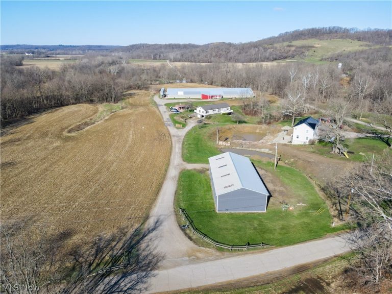 19345 Township Rd 121, Newcomerstown, OH - Photo 4