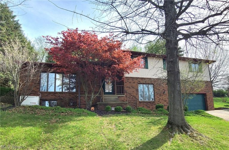 106 Martha Drive, St Clairsville, OH, 43950