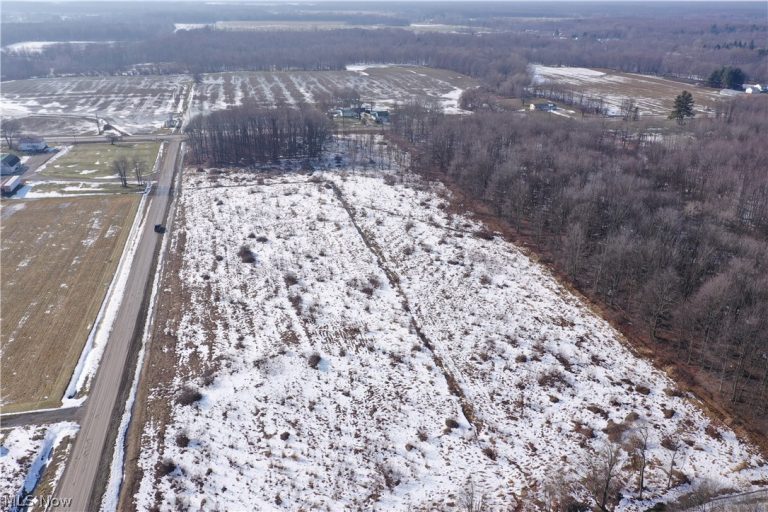 Oh-7, Andover, OH - Photo 6