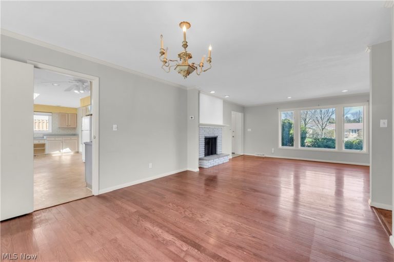 25106 Hazelmere Road, Beachwood, OH - Photo 5