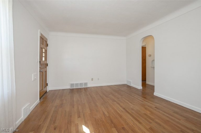 4636 157th Street, Cleveland, OH - Photo 6