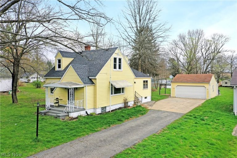 4890 Myrtle Avenue, Warren, OH, 44483