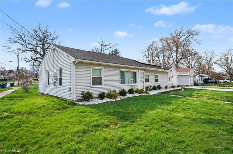 341 Stanford Street, Akron, OH - Photo 2