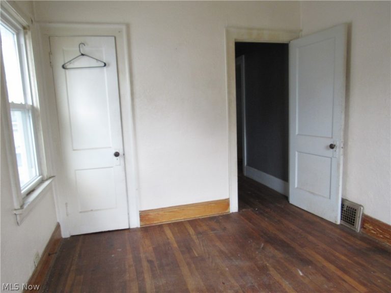 7811 Connecticut Avenue, Cleveland, OH - Photo 8