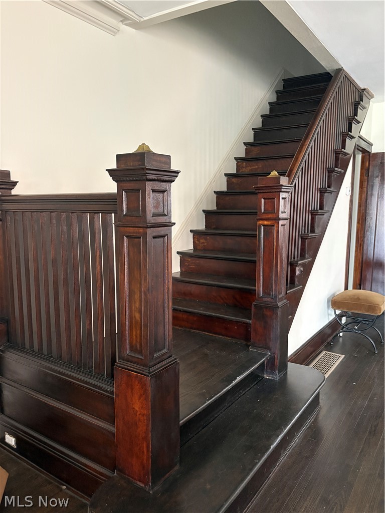 9805 Lake Avenue, Cleveland, OH - Photo 3