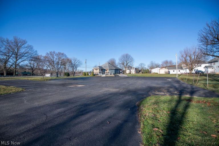 411 Canal Street, Malvern, OH - Photo 4